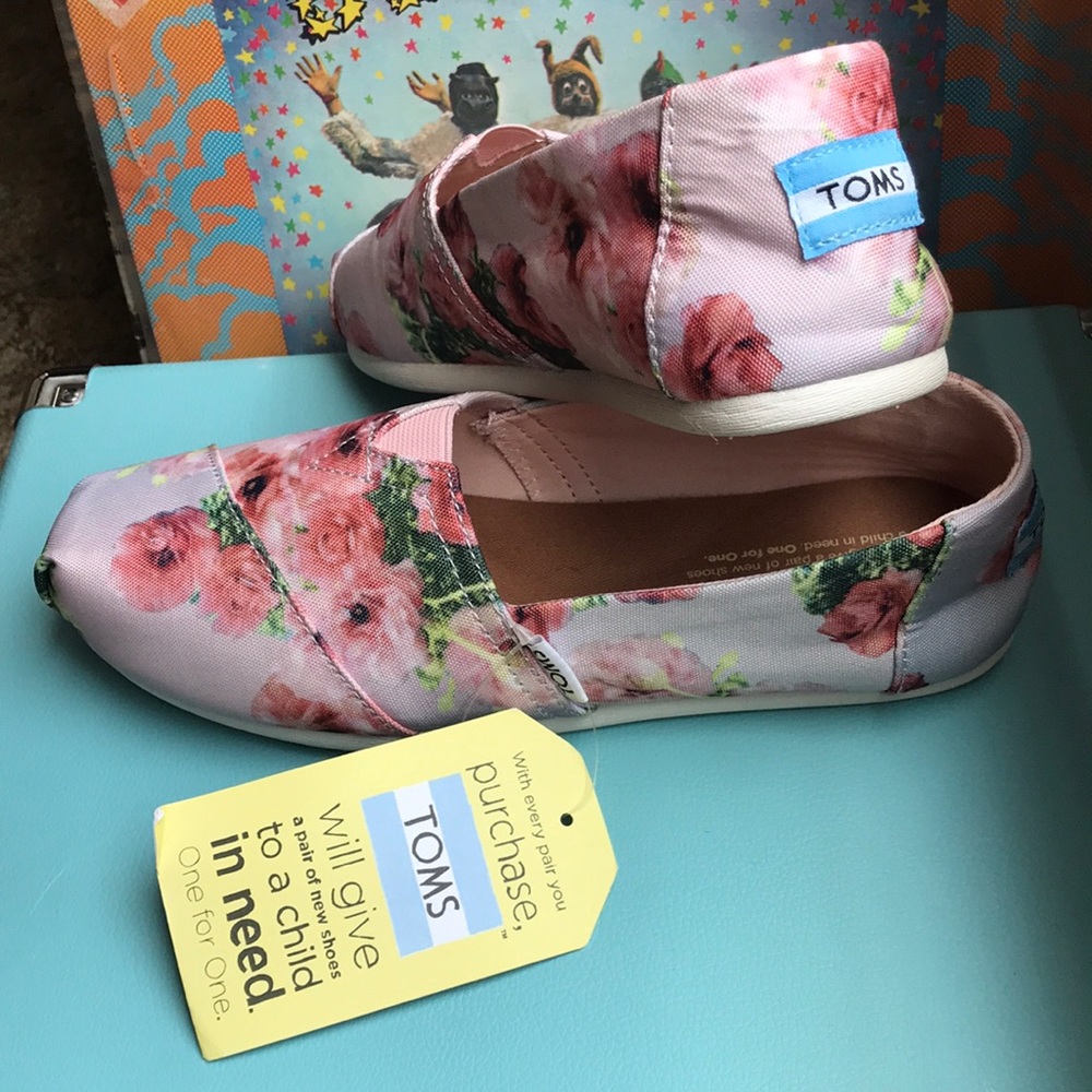Toms Pink Floral Classics